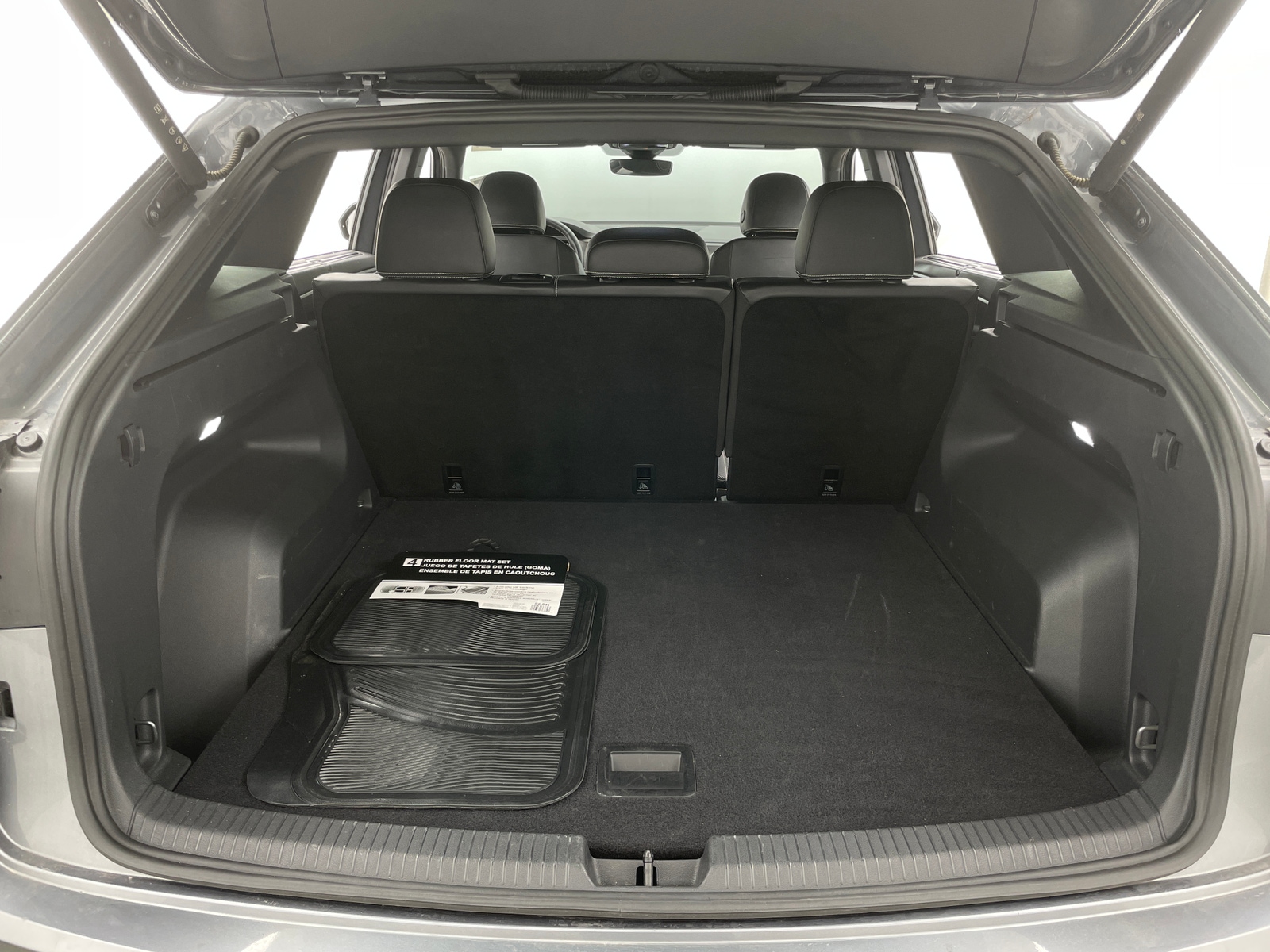 Thumbnail: 2025 Volkswagen Atlas - 6