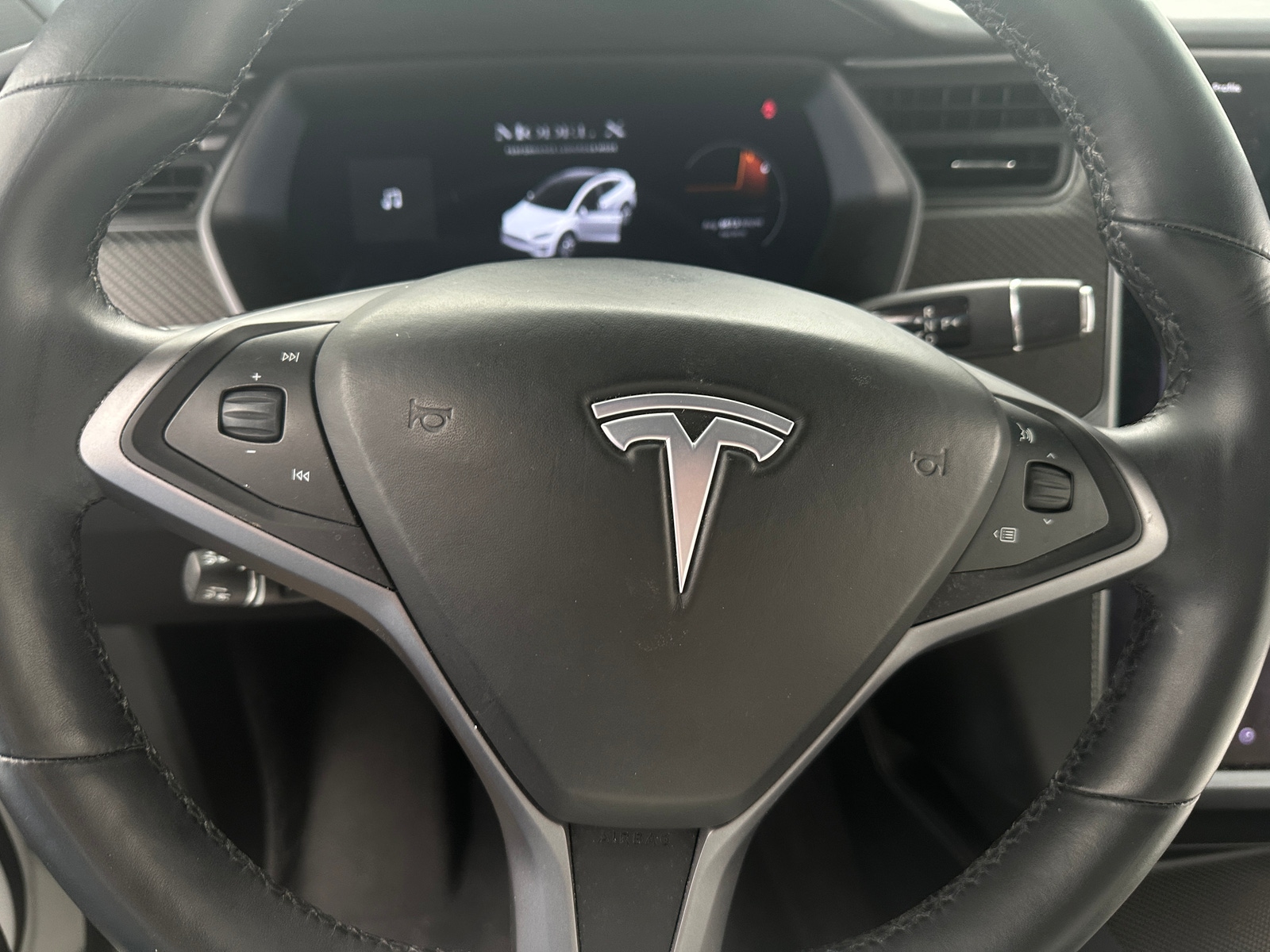 Thumbnail: 2020 Tesla Model X - 4