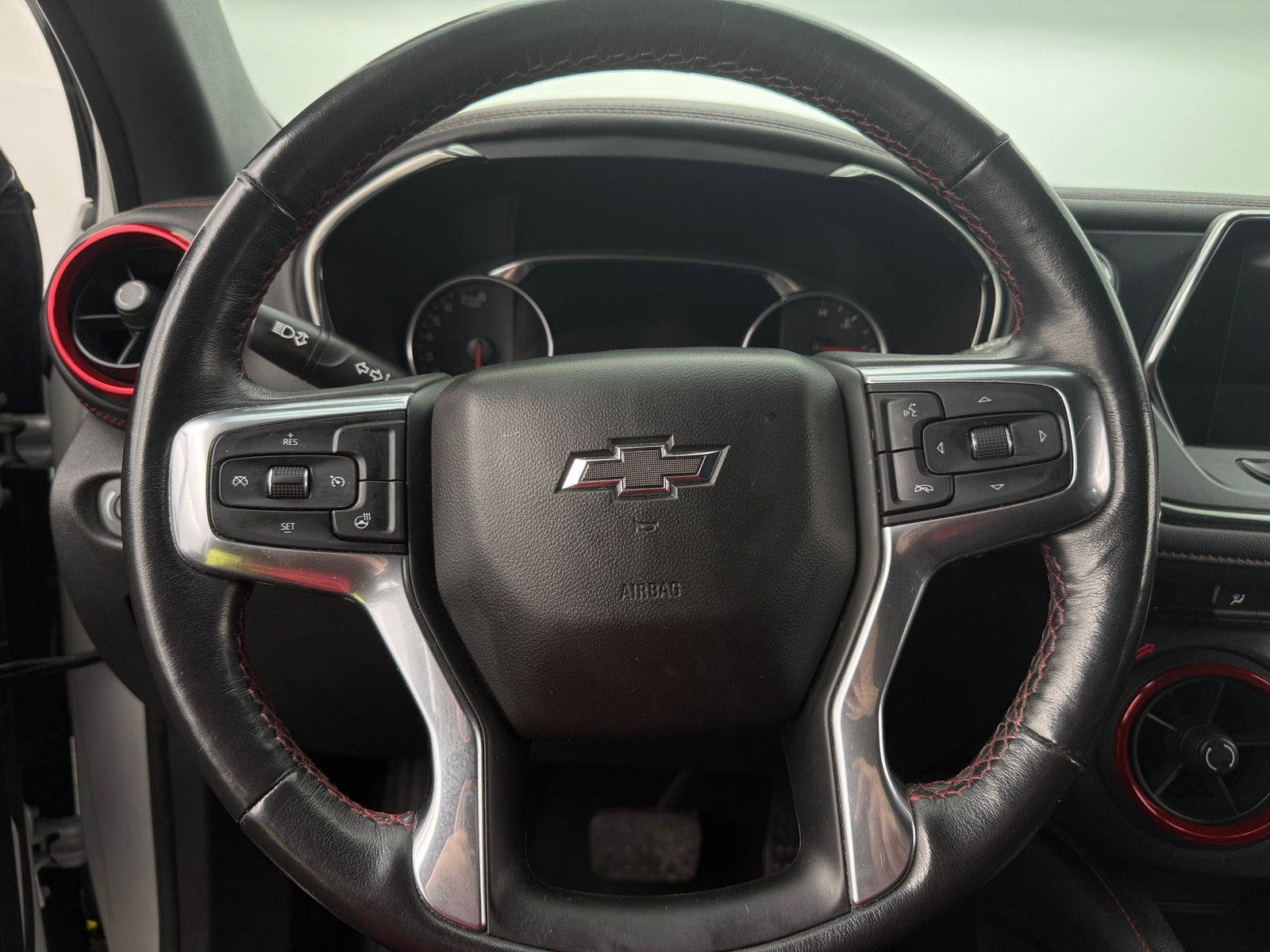 Thumbnail: 2020 Chevrolet Blazer - 4