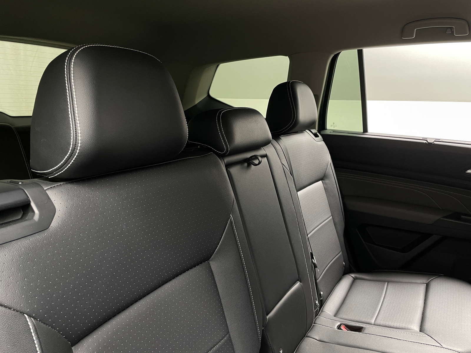 Thumbnail: 2022 Volkswagen Atlas - 5