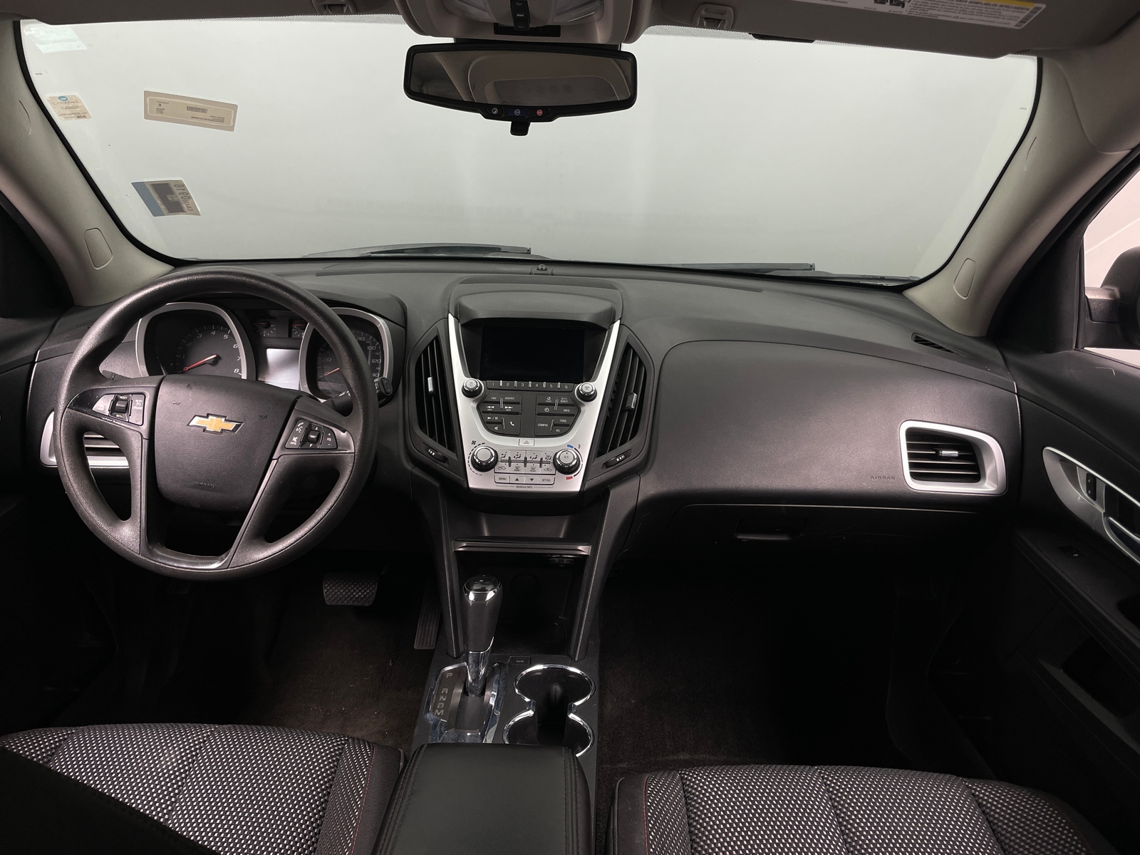 Thumbnail: 2017 Chevrolet Equinox - 3