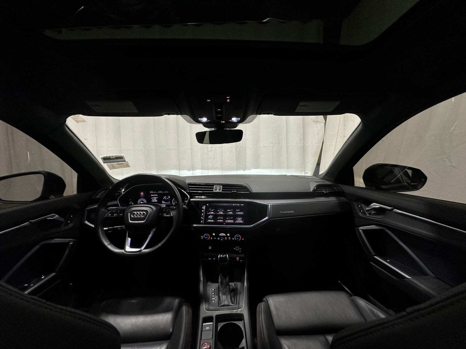 Thumbnail: 2020 Audi Q3 - 2