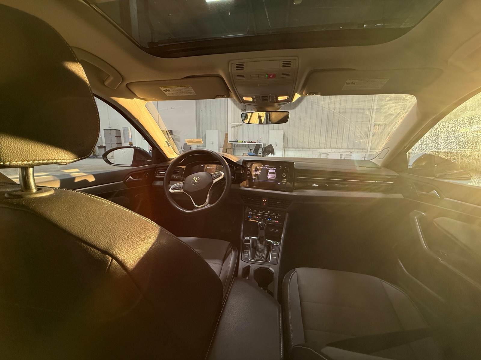 Thumbnail: 2025 Volkswagen Jetta - 2