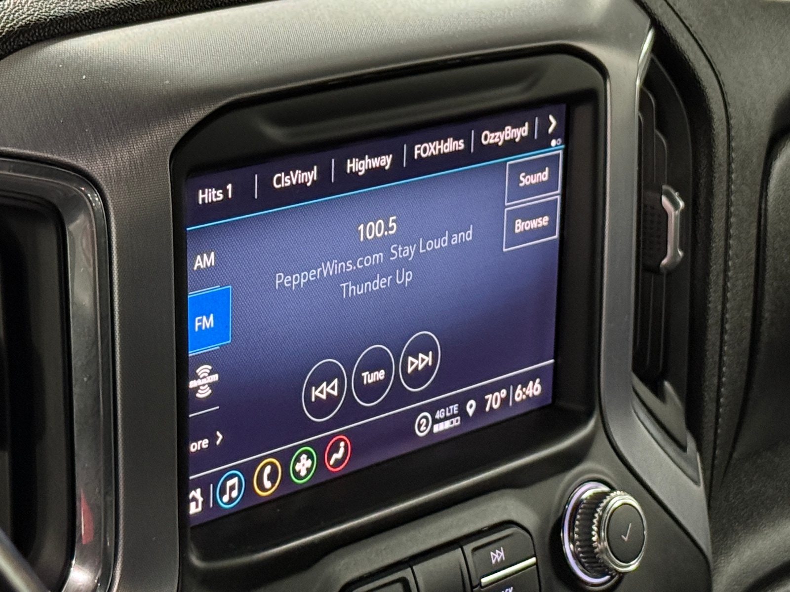 Thumbnail: 2022 GMC Sierra 1500 - 3