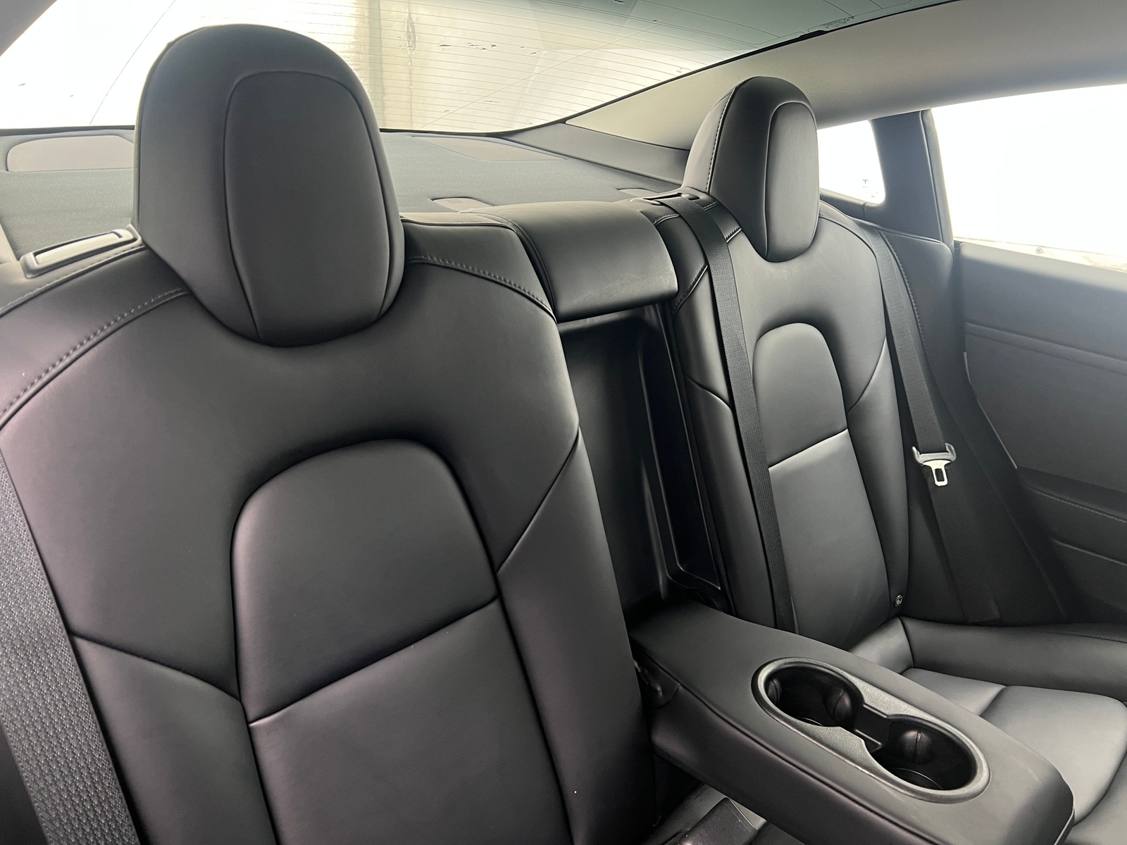 Thumbnail: 2022 Tesla Model 3 - 5