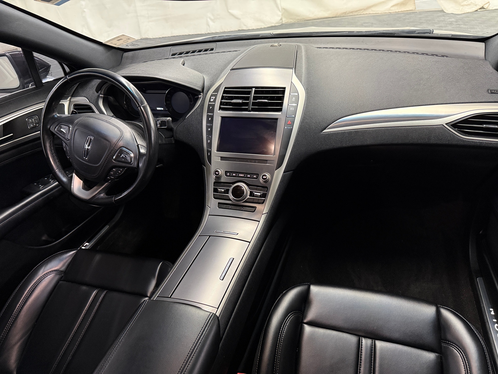 Thumbnail: 2020 Lincoln MKZ - 2