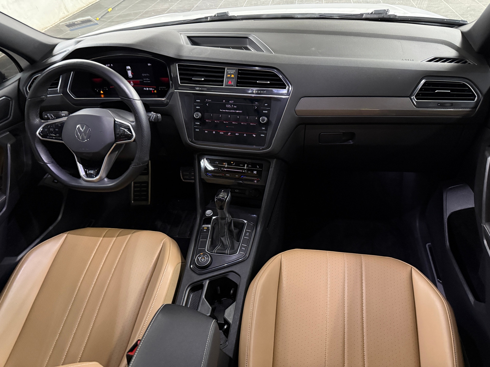 Thumbnail: 2022 Volkswagen Tiguan - 2