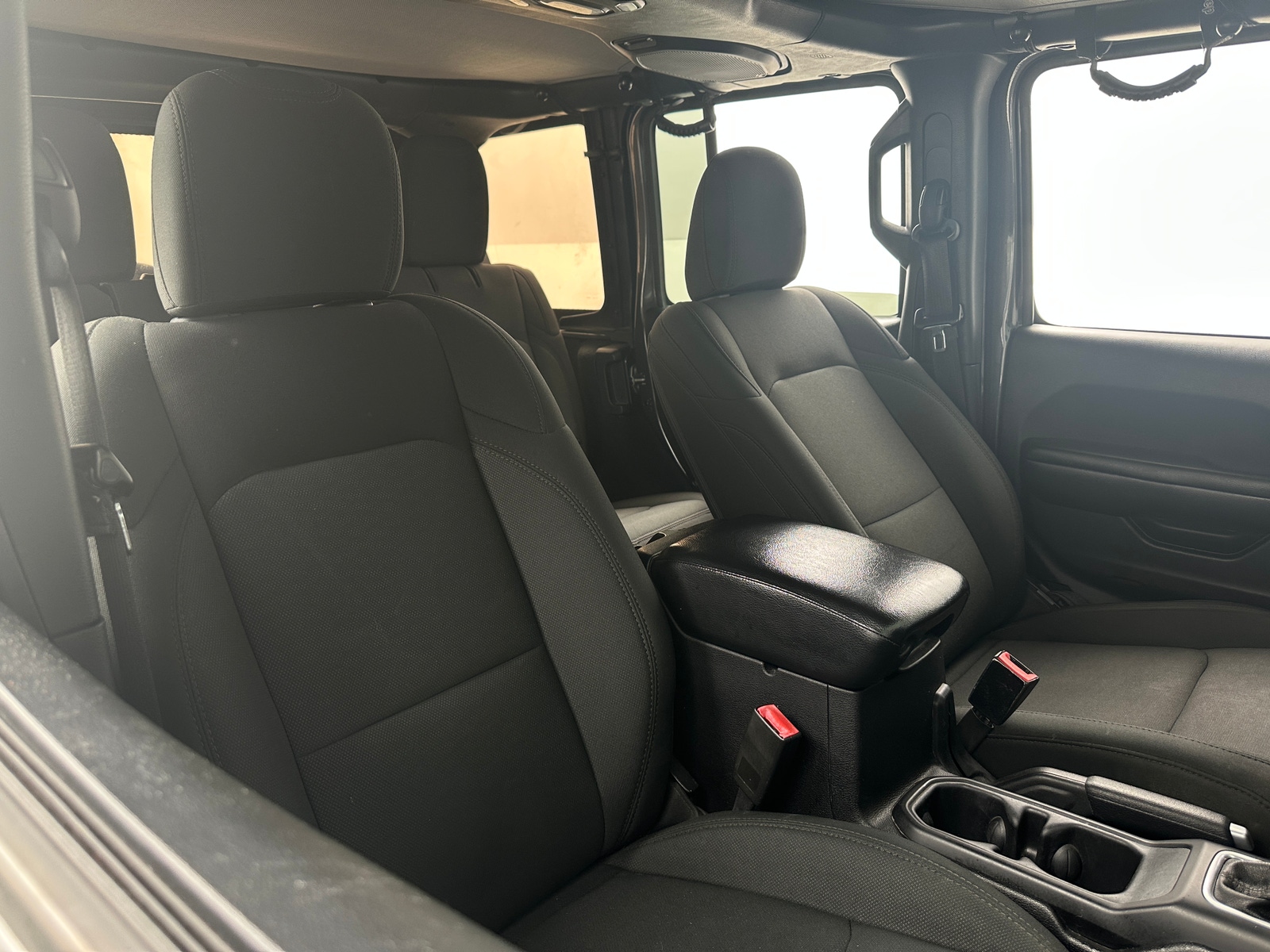 Thumbnail: 2018 Jeep Wrangler - 2