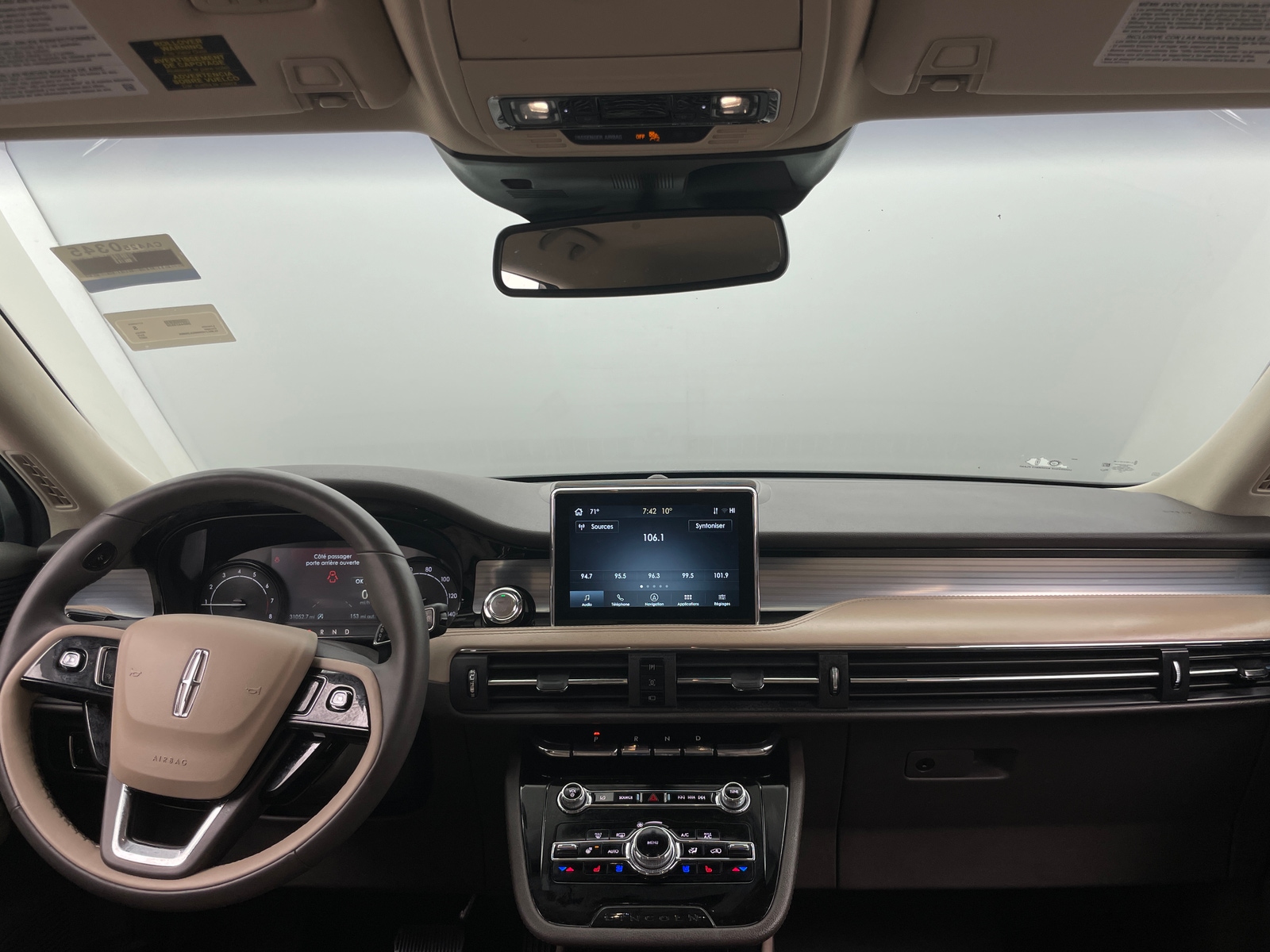 Thumbnail: 2022 Lincoln Corsair - 2