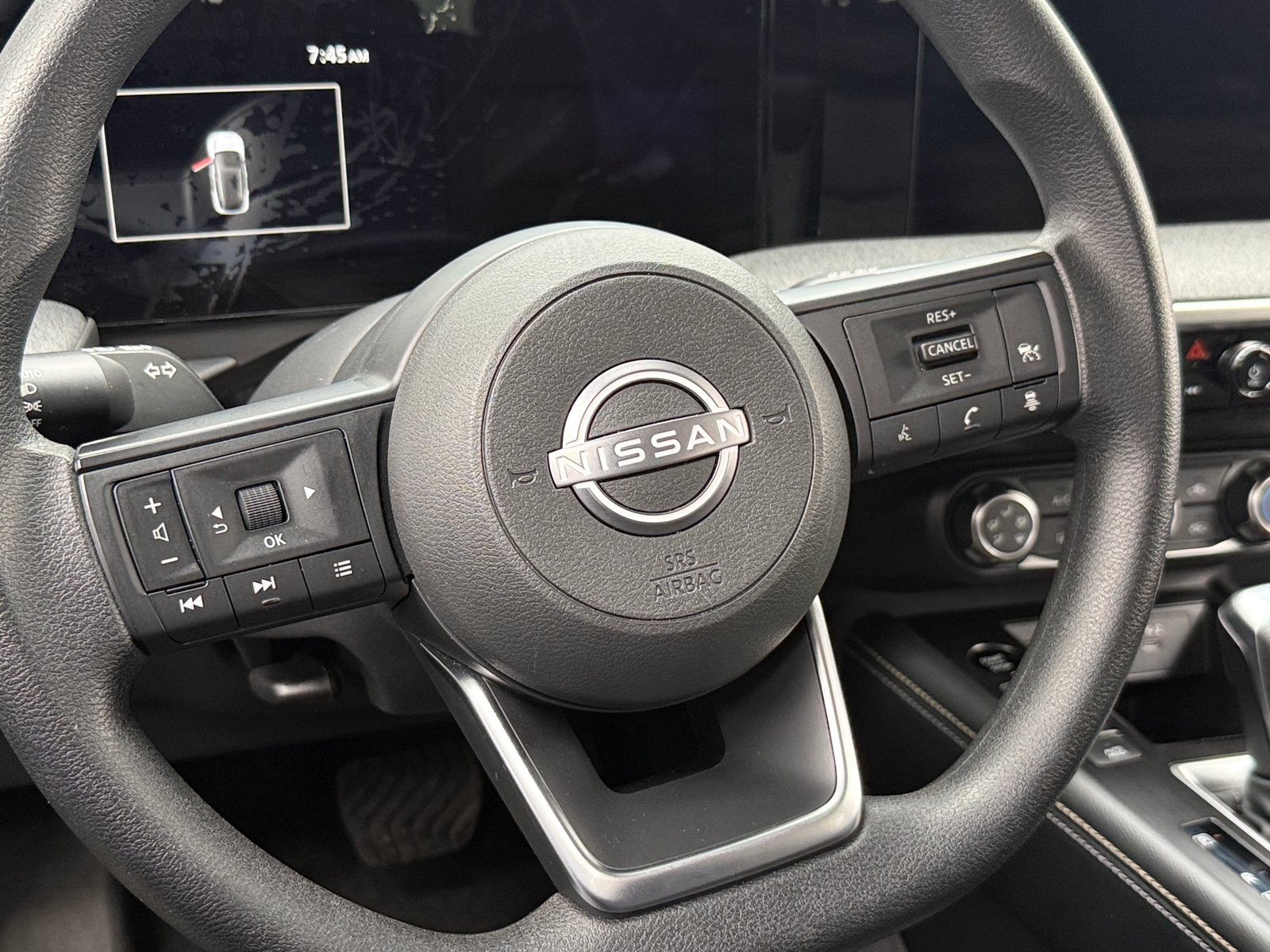 Thumbnail: 2025 Nissan Kicks - 5