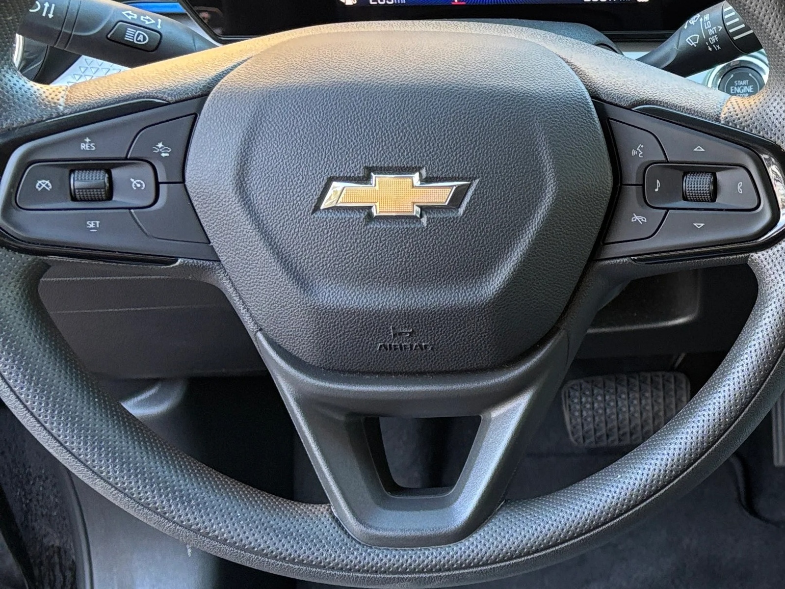 Thumbnail: 2025 Chevrolet Trax - 5