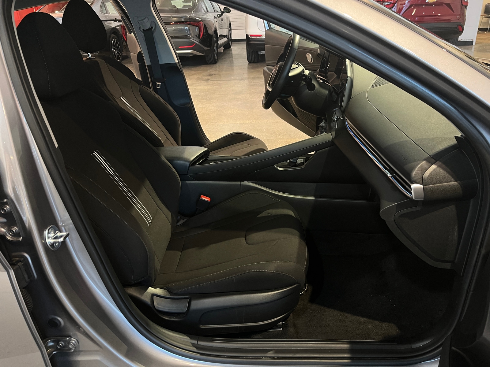 Thumbnail: 2025 Hyundai Elantra - 2