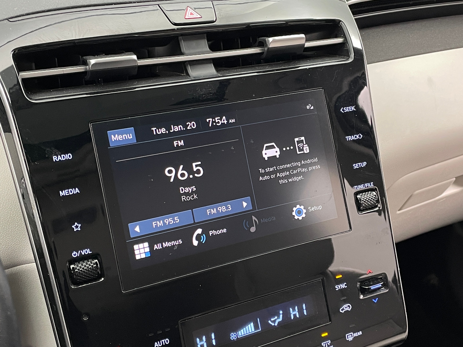 Thumbnail: 2023 Hyundai Tucson - 4