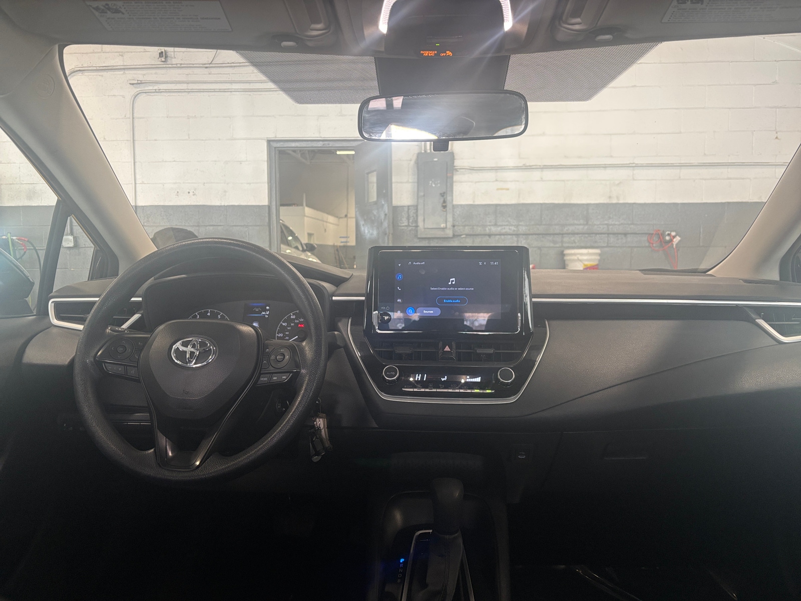 Thumbnail: 2025 Toyota Corolla - 3