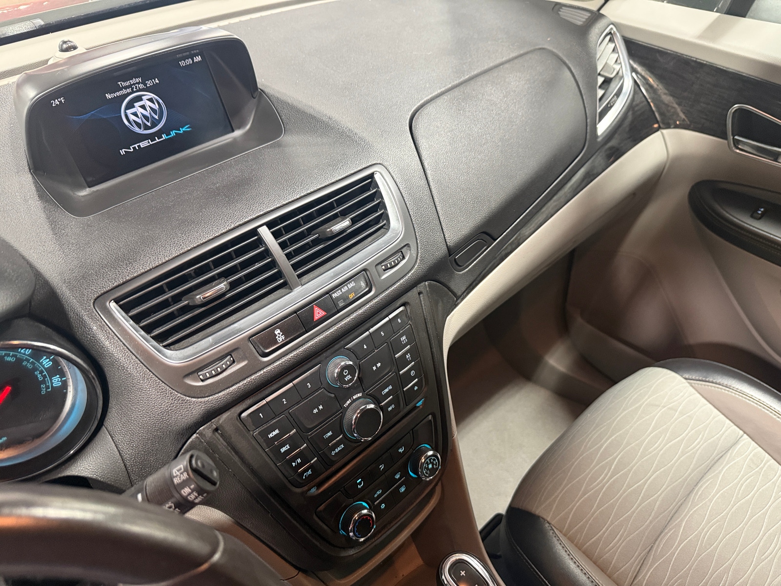 Thumbnail: 2015 Buick Encore - 4