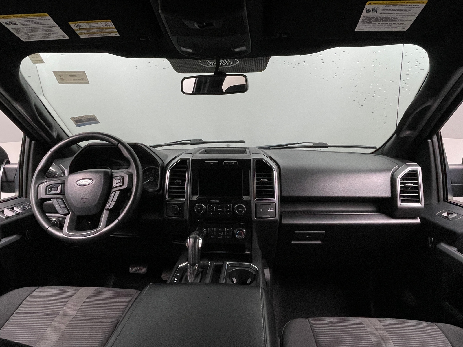 Thumbnail: 2017 Ford Econoline - 3