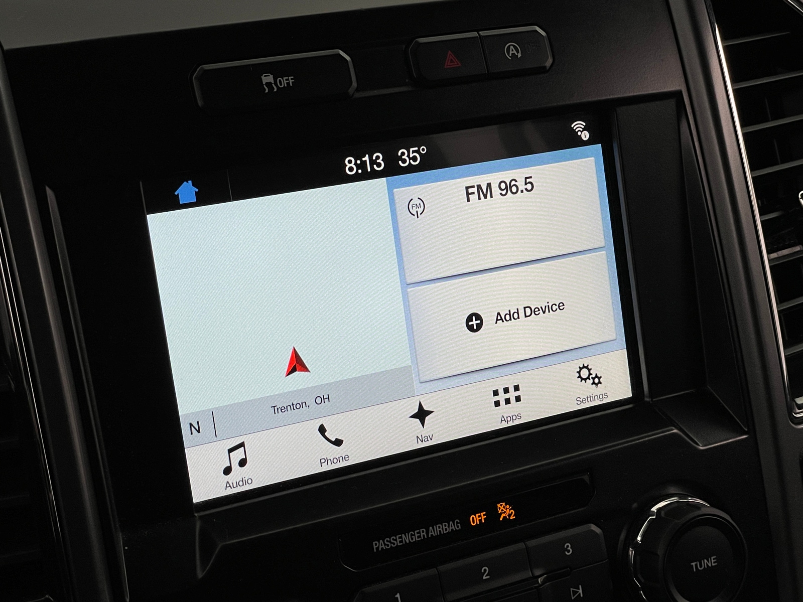 Thumbnail: 2017 Ford Econoline - 4