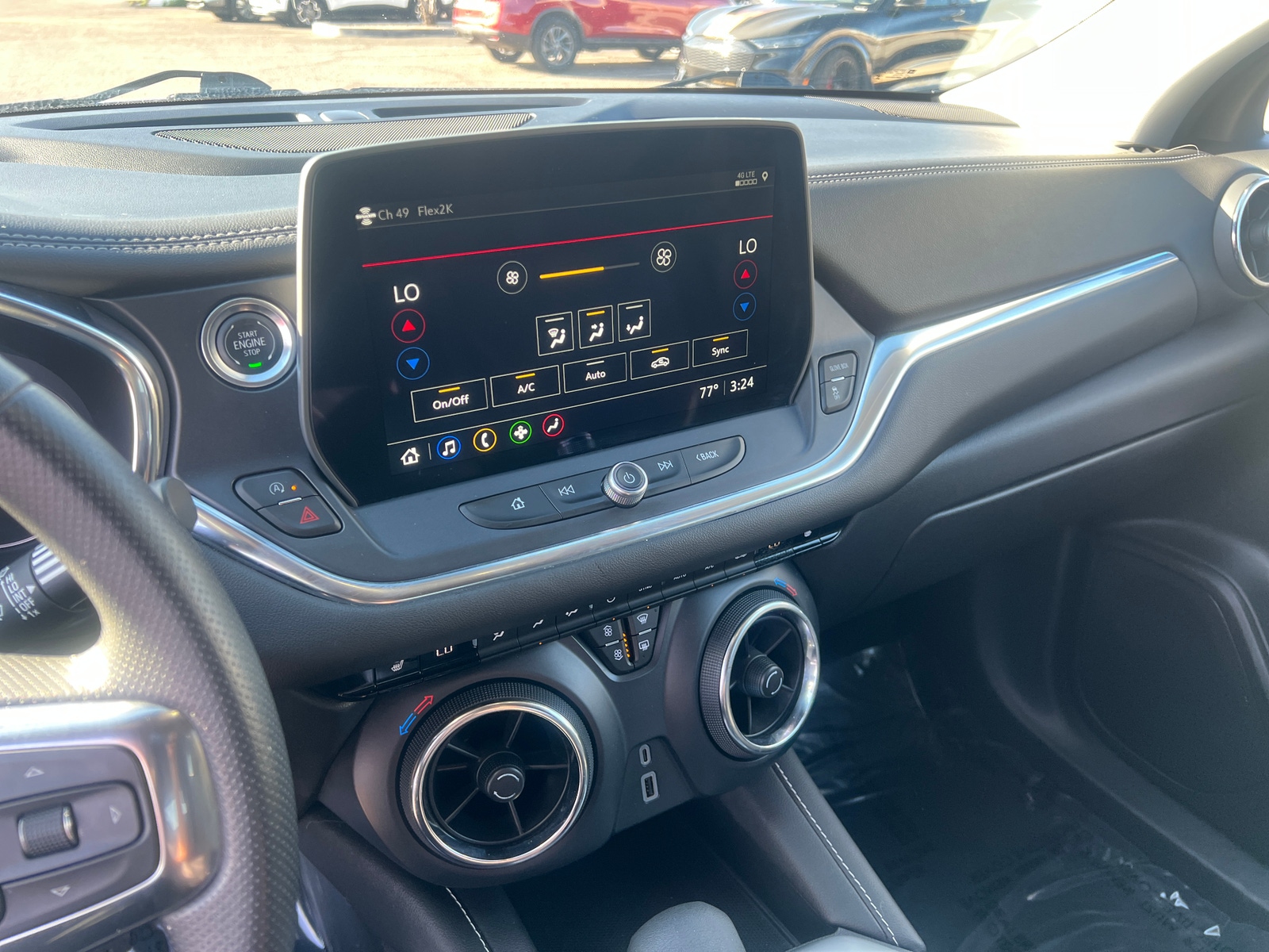 Thumbnail: 2025 Chevrolet Blazer - 4