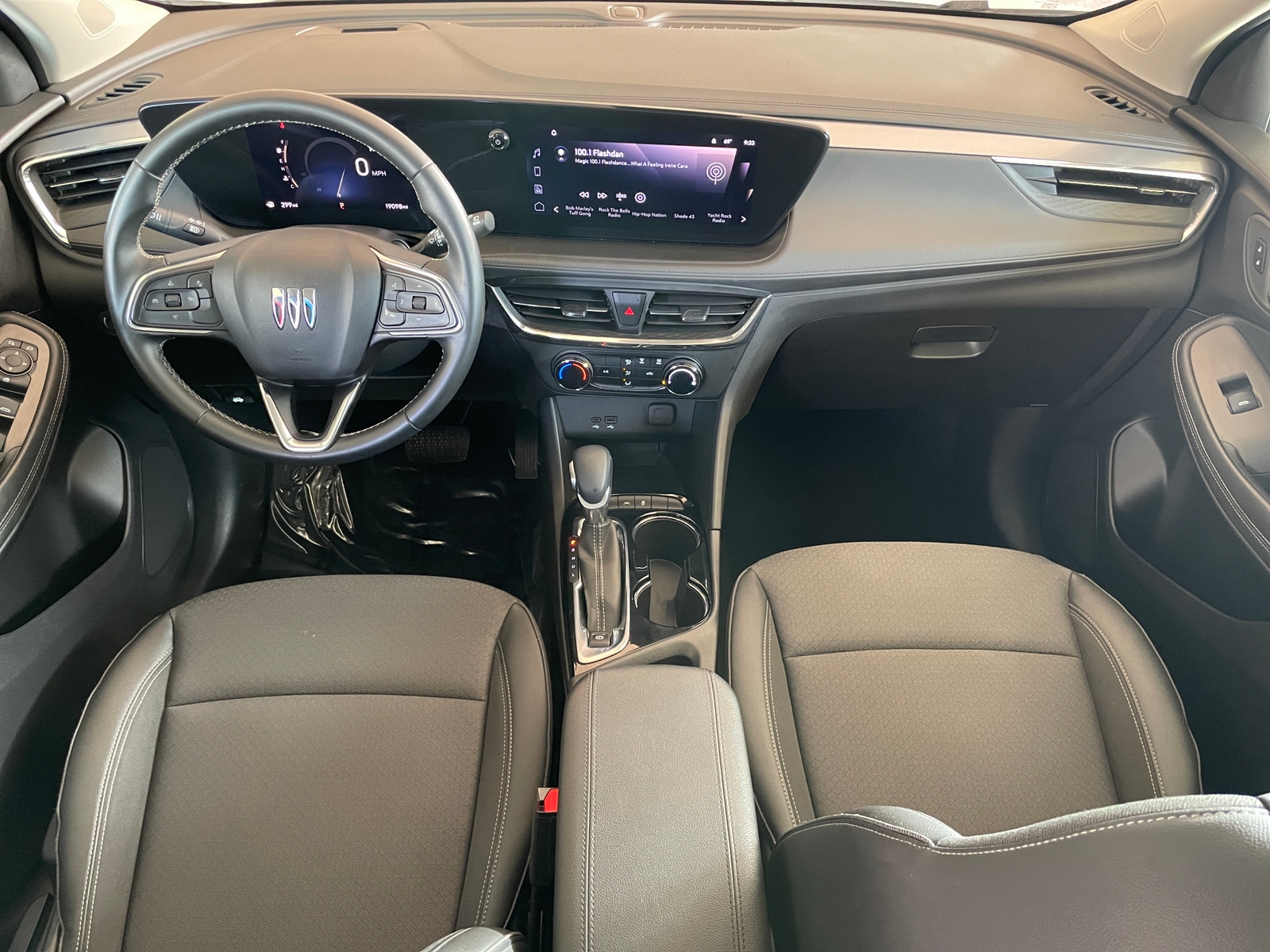 Thumbnail: 2025 Buick Encore GX - 3