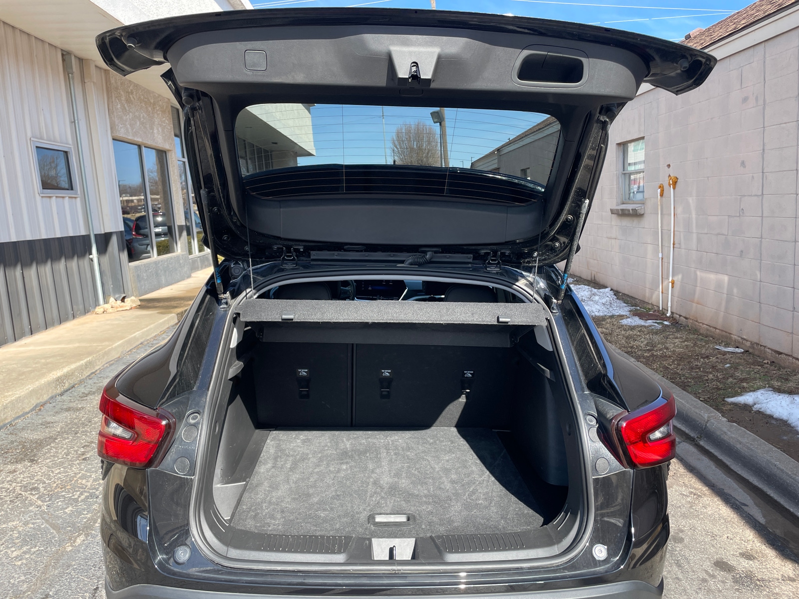 Thumbnail: 2025 Chevrolet Trax - 6