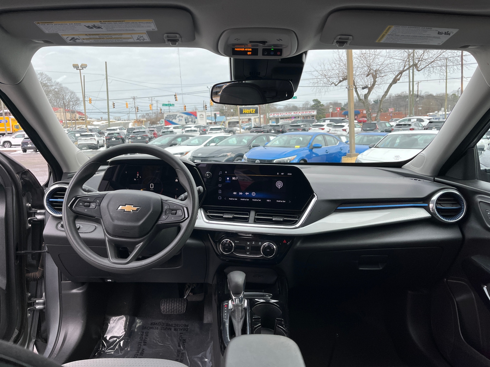 Thumbnail: 2025 Chevrolet Trax - 3