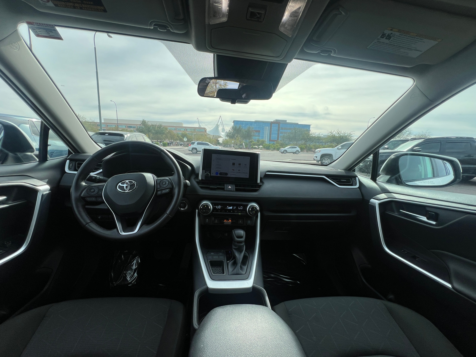 Thumbnail: 2025 Toyota RAV4 - 3