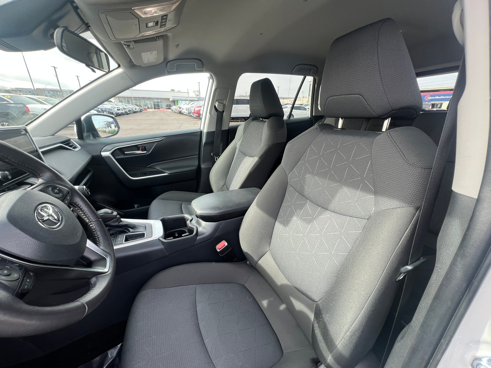 Thumbnail: 2025 Toyota RAV4 - 2