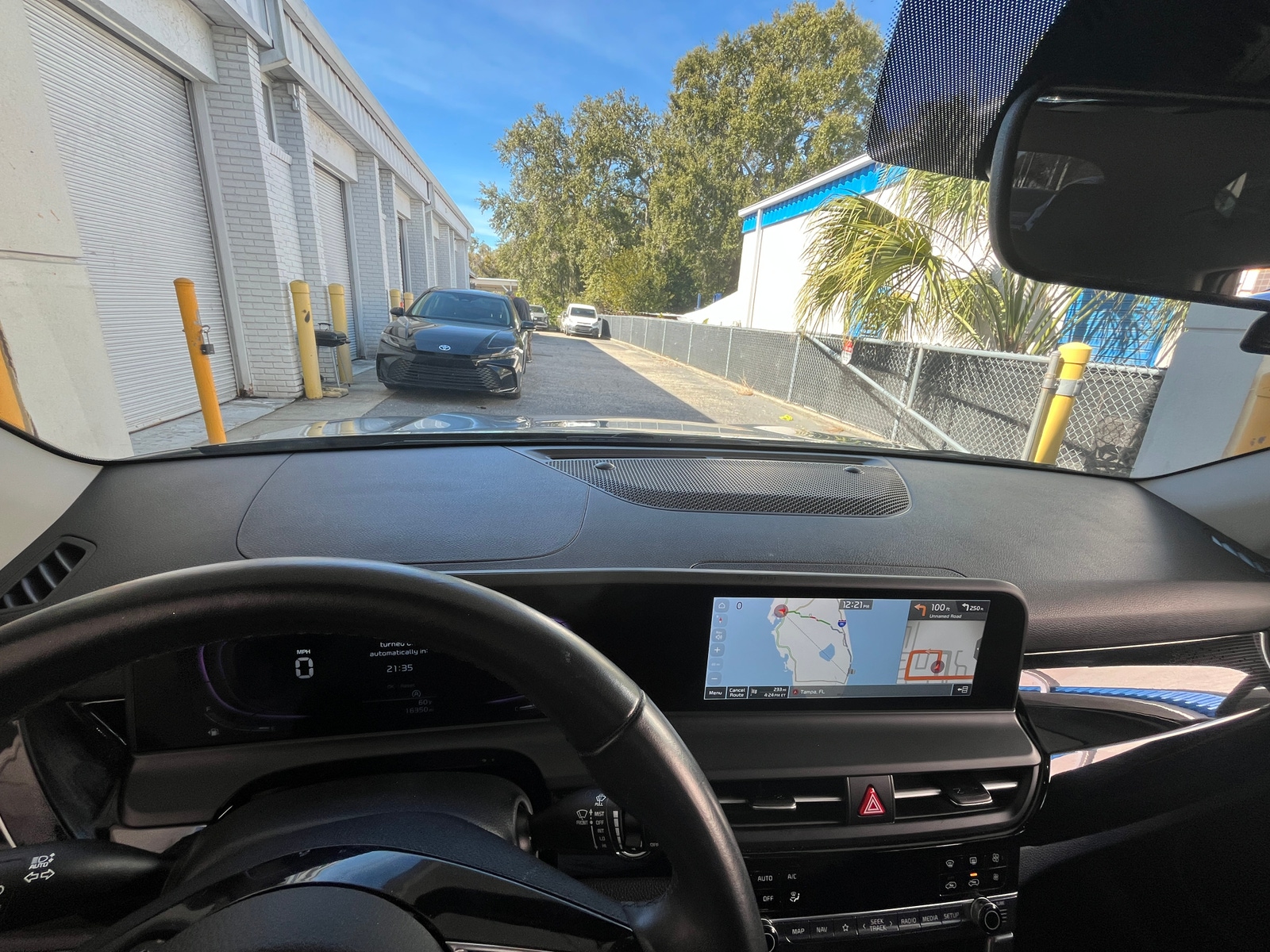 Thumbnail: 2025 Kia Seltos - 3