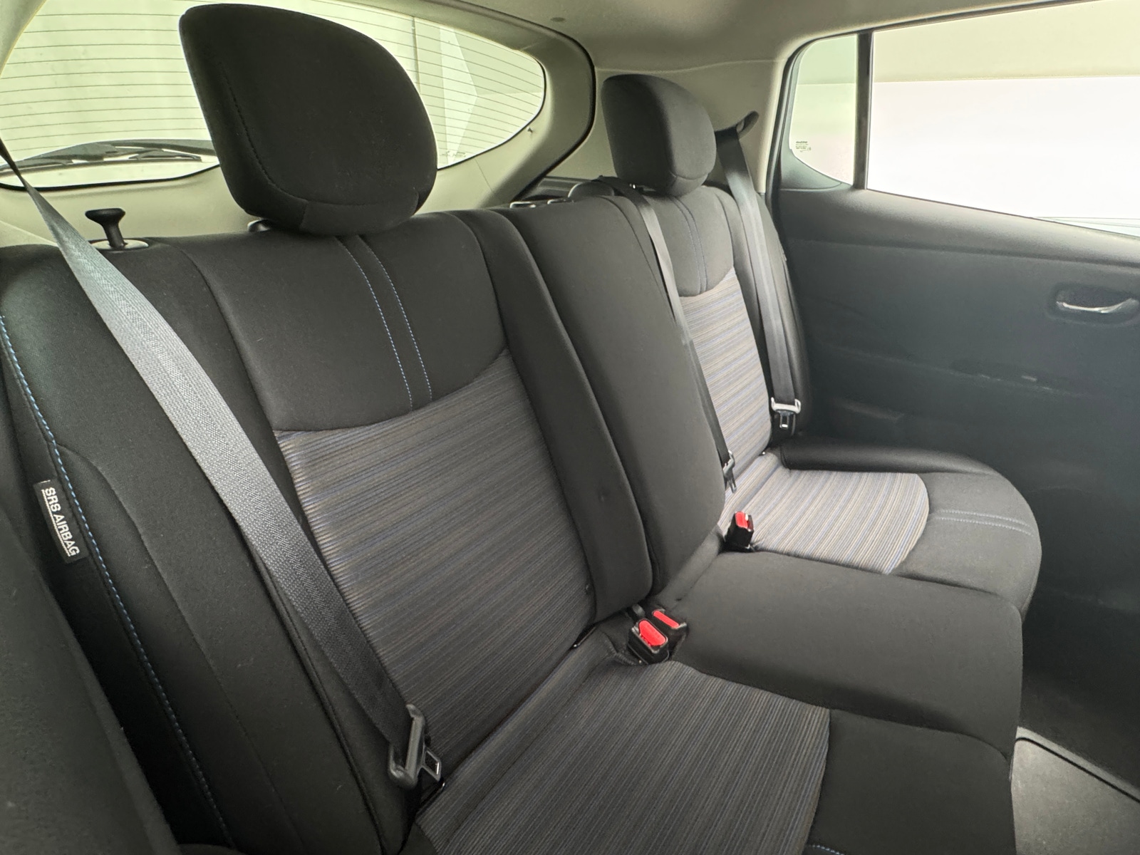 Thumbnail: 2021 Nissan Leaf - 6