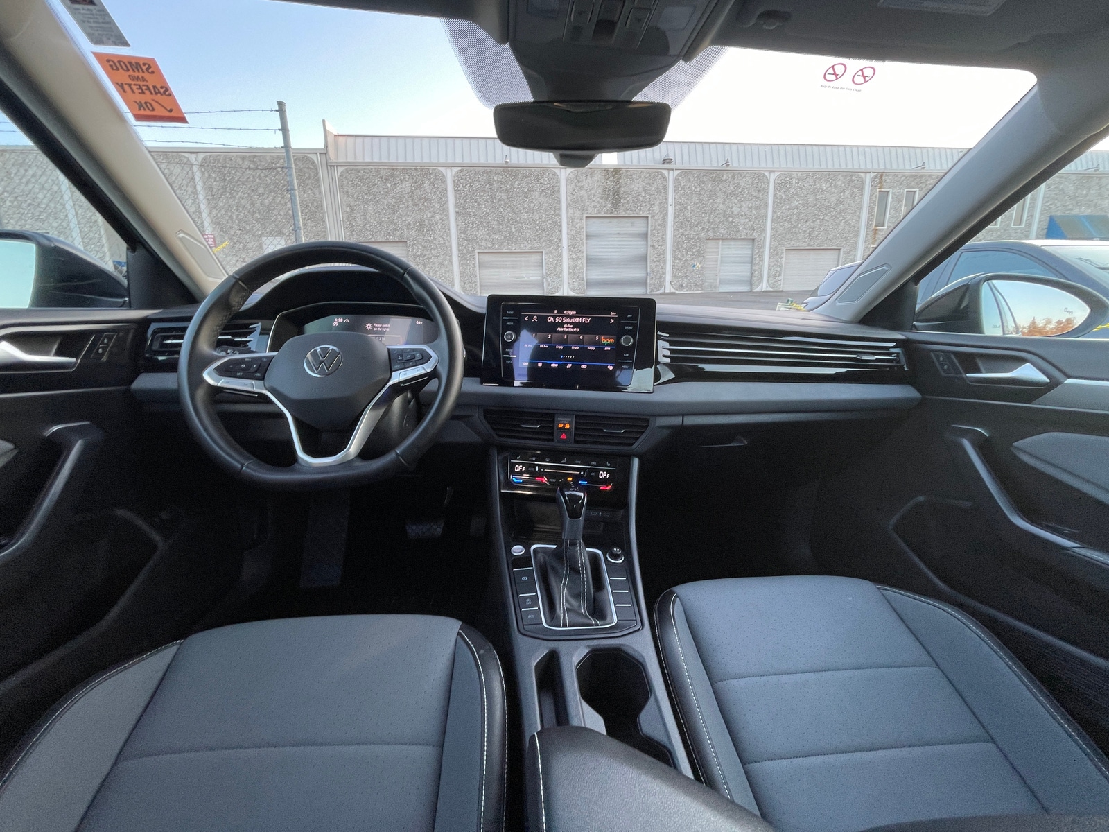 Thumbnail: 2025 Volkswagen Jetta - 3