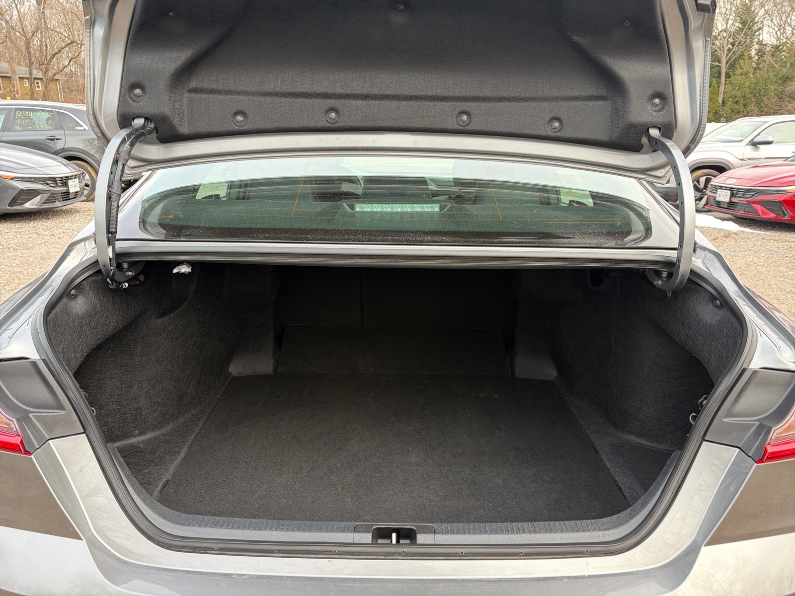 Thumbnail: 2025 Toyota Camry - 6