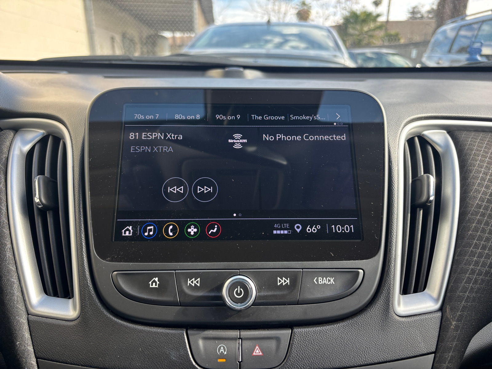 Thumbnail: 2024 Chevrolet Malibu - 4