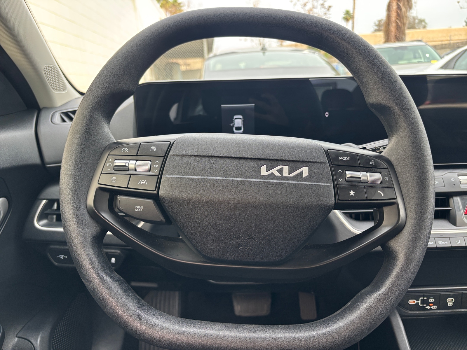 Thumbnail: 2025 Kia K4 - 5