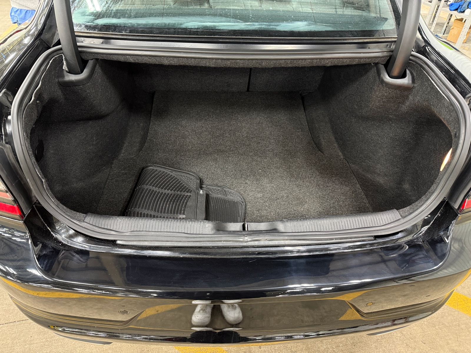 Thumbnail: 2019 Dodge Charger - 7