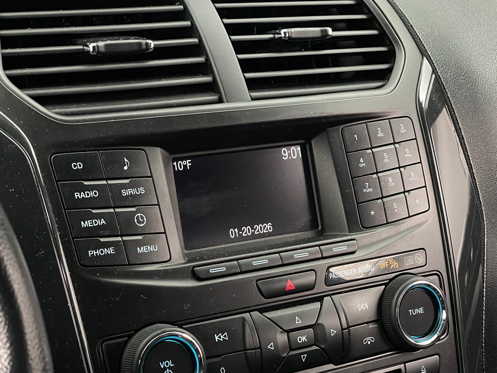 Thumbnail: 2017 Ford Explorer - 4