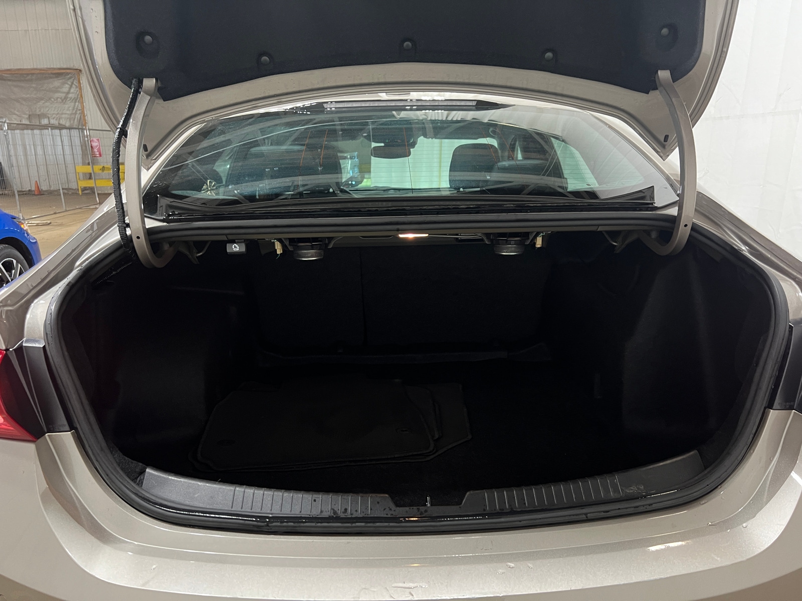 Thumbnail: 2024 Chevrolet Malibu - 6