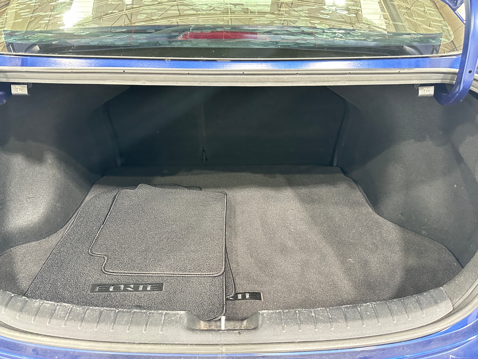 Thumbnail: 2019 Kia Forte - 7