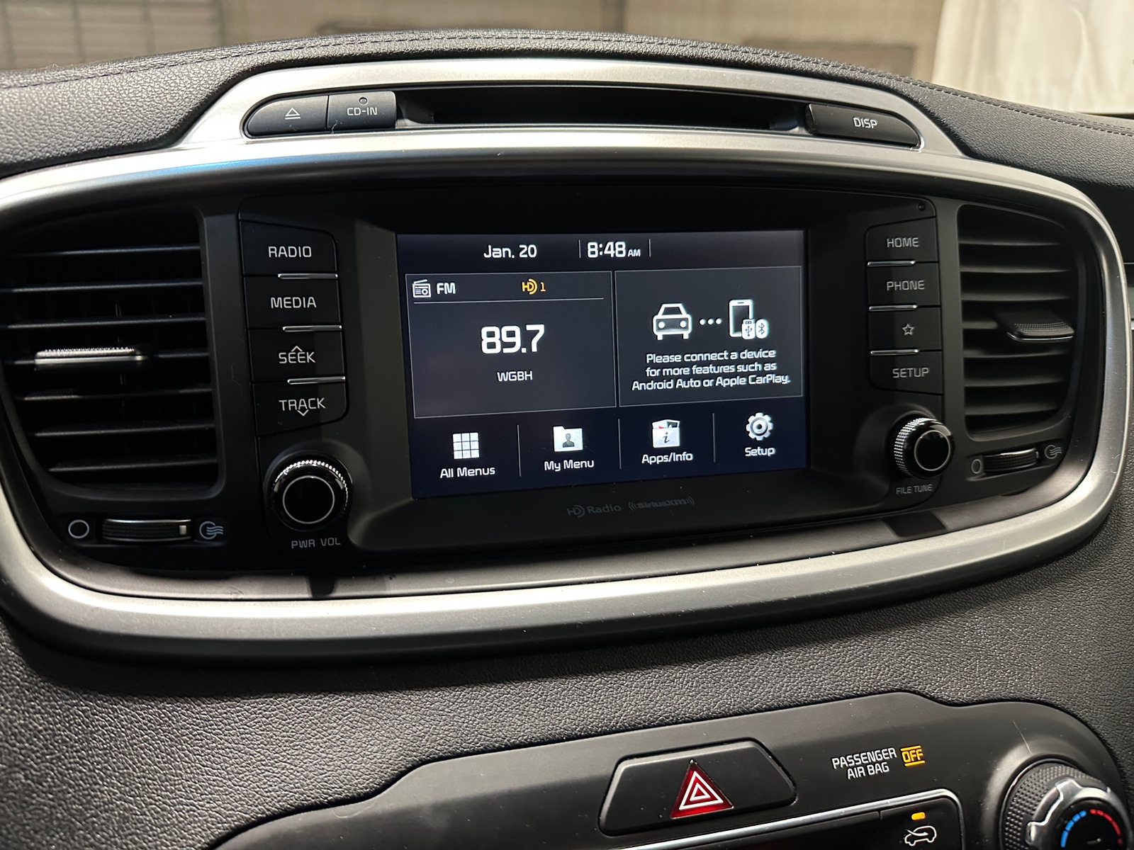 Thumbnail: 2019 Kia Sorento - 4