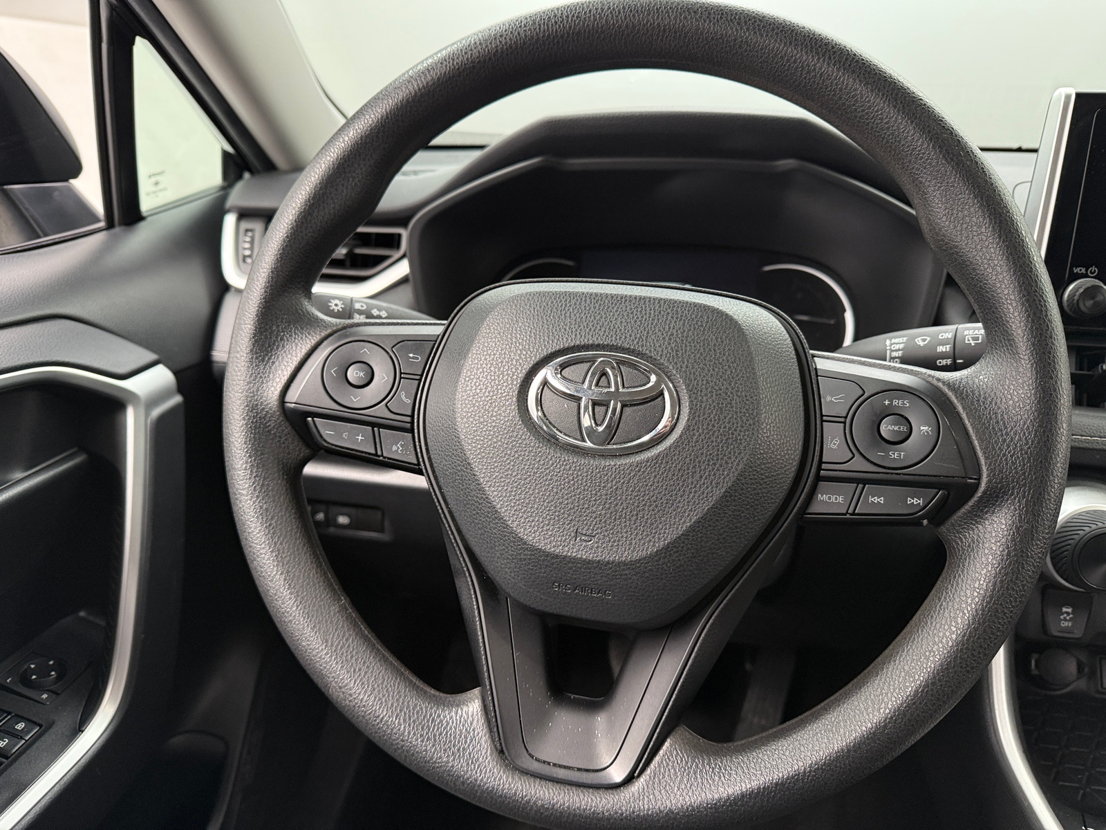 Thumbnail: 2024 Toyota RAV4 - 5