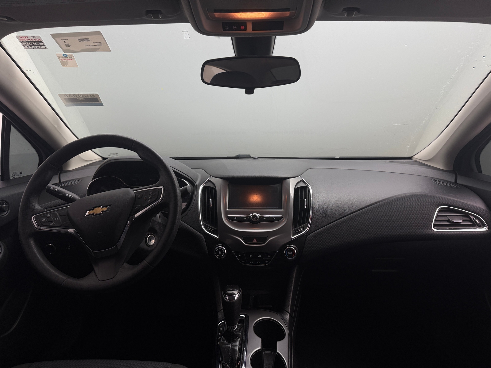 Thumbnail: 2018 Chevrolet Cruze - 3