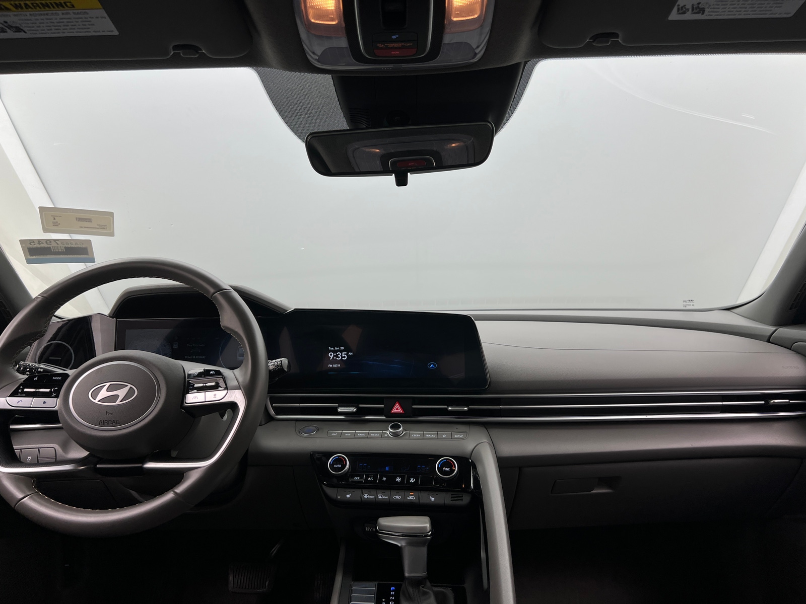 Thumbnail: 2025 Hyundai Elantra - 3