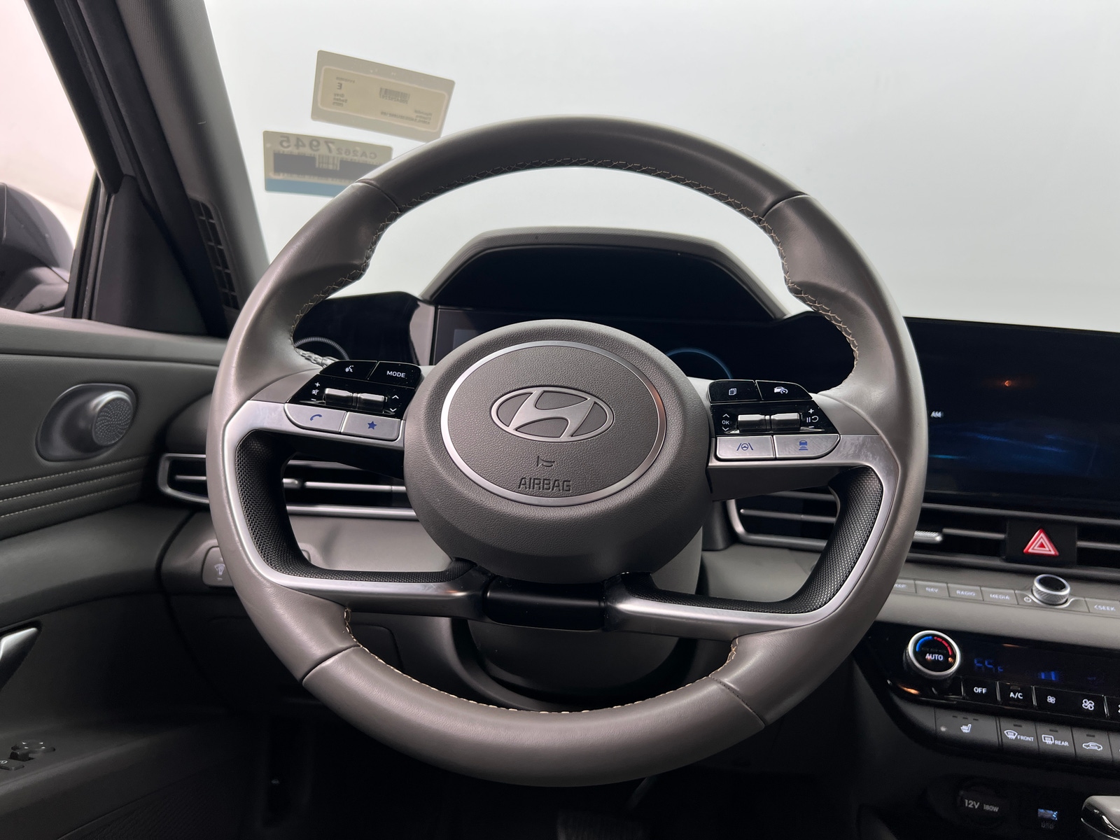 Thumbnail: 2025 Hyundai Elantra - 5