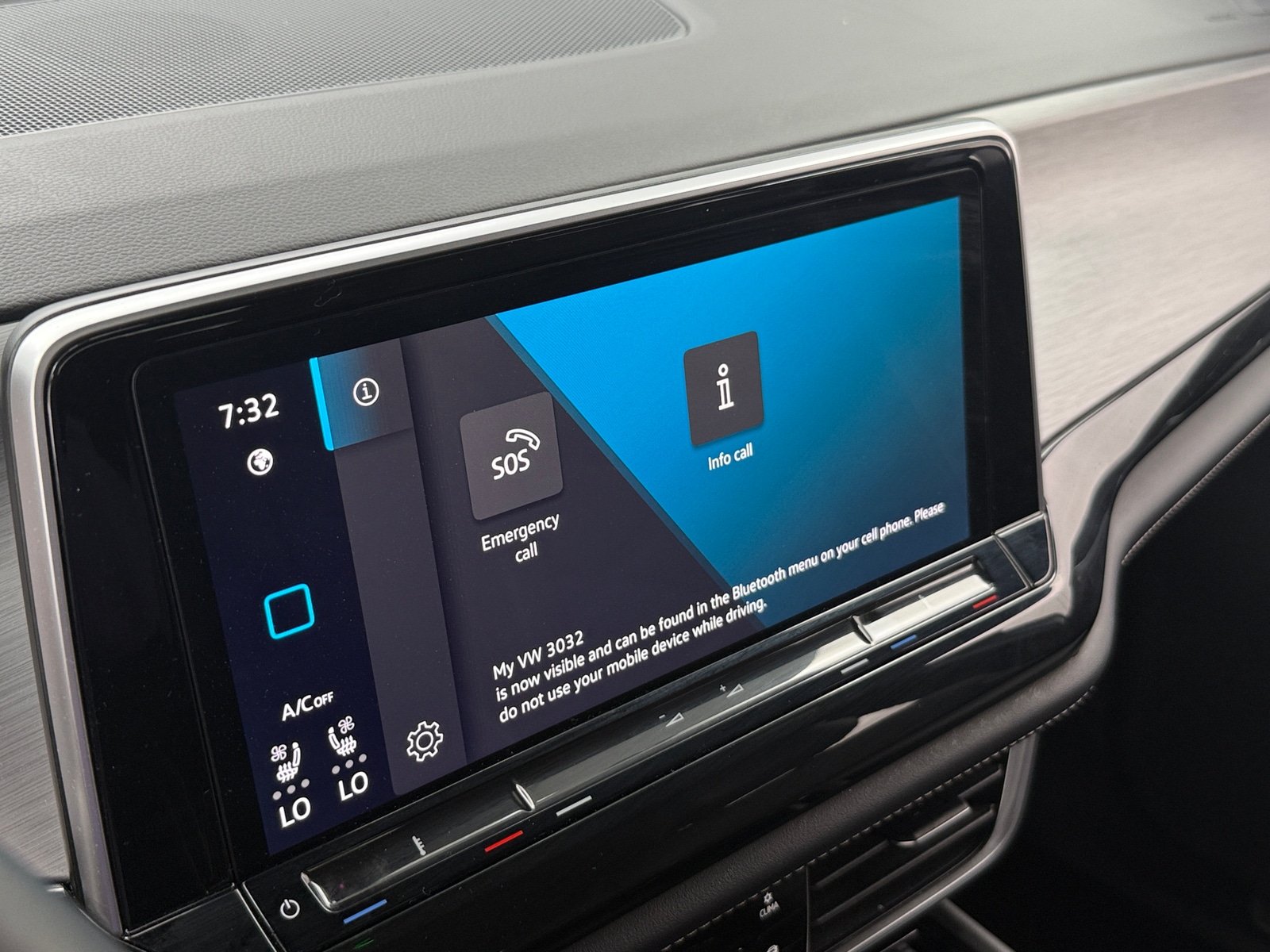 Thumbnail: 2025 Volkswagen Atlas - 3