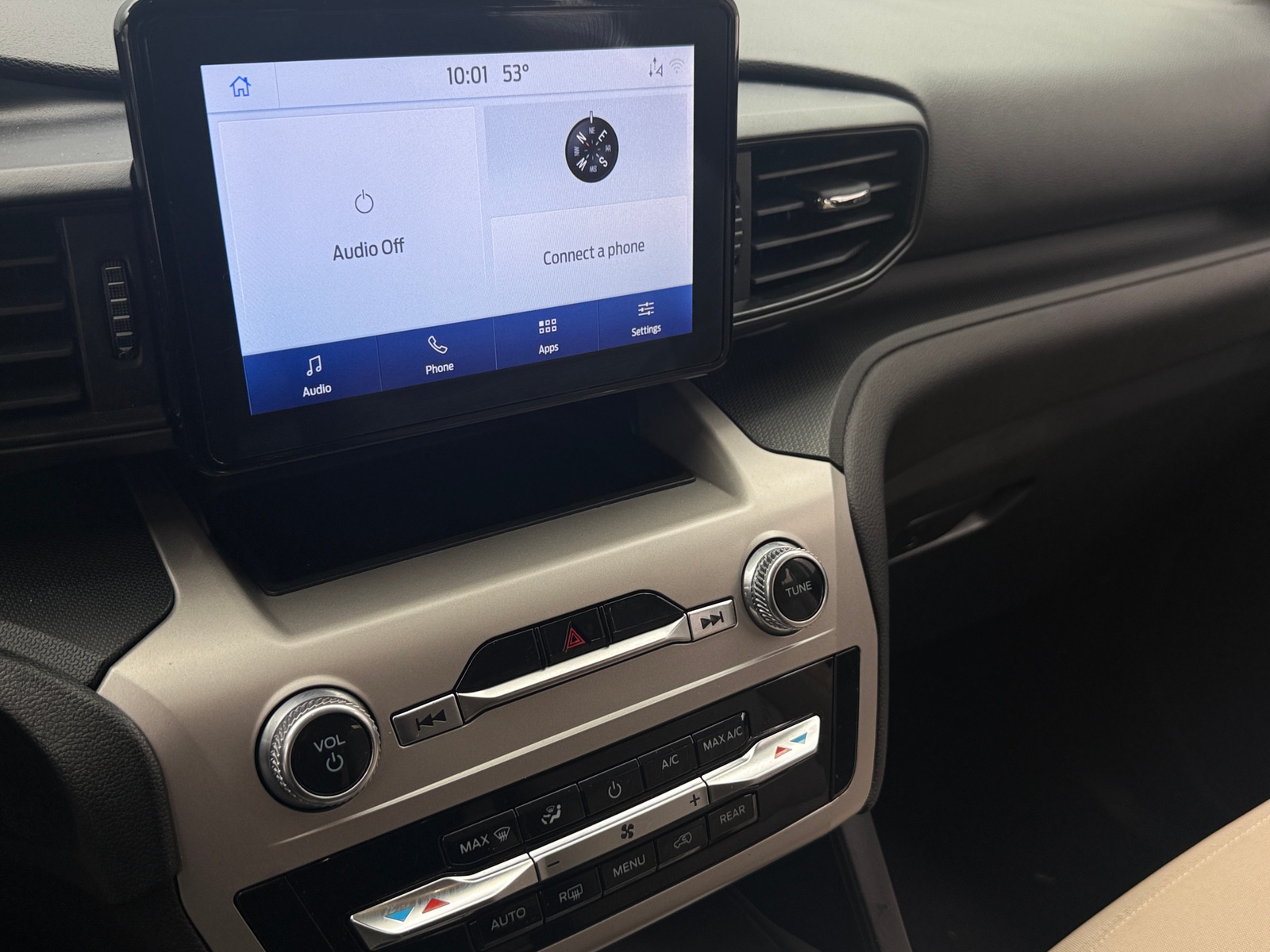 Thumbnail: 2023 Ford Explorer - 4