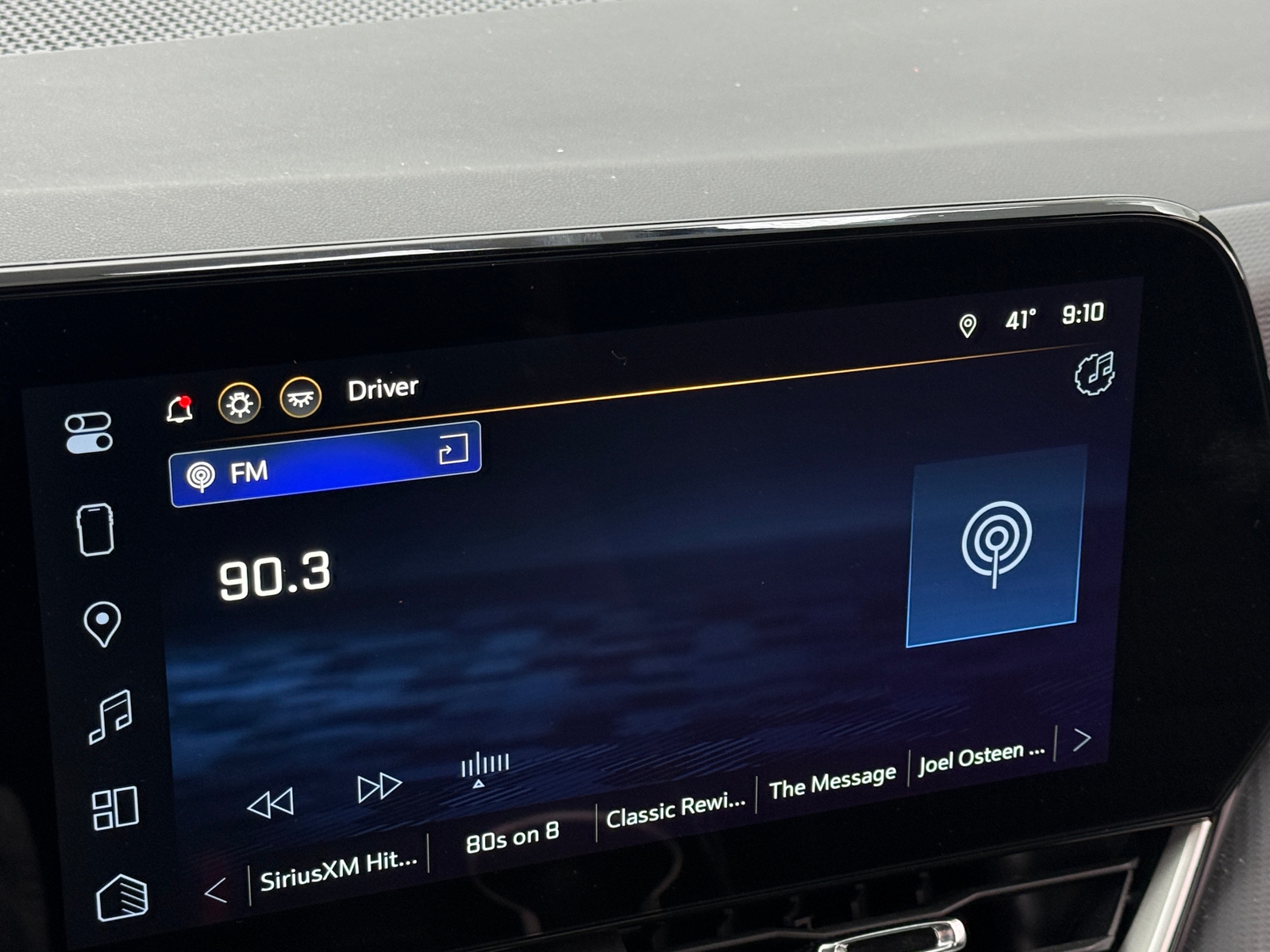 Thumbnail: 2025 Chevrolet Equinox - 4