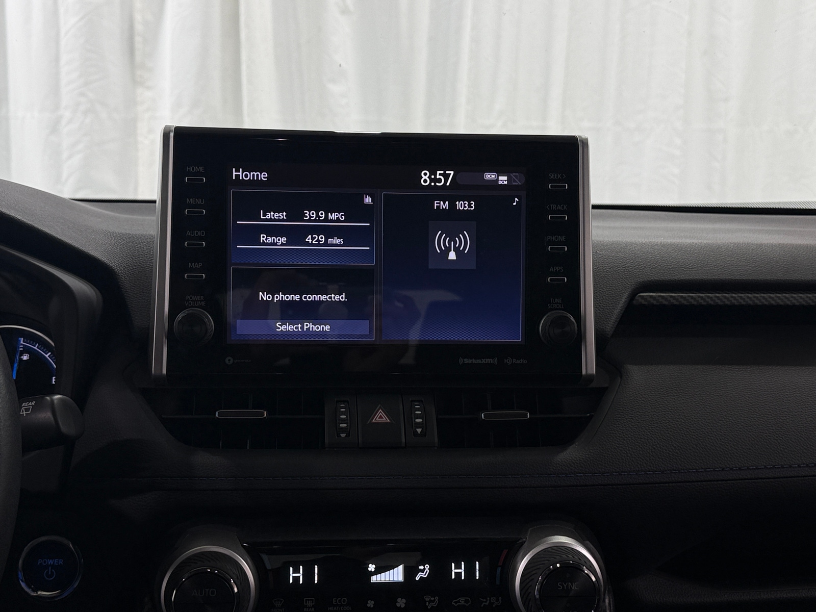 Thumbnail: 2022 Toyota RAV4 - 3