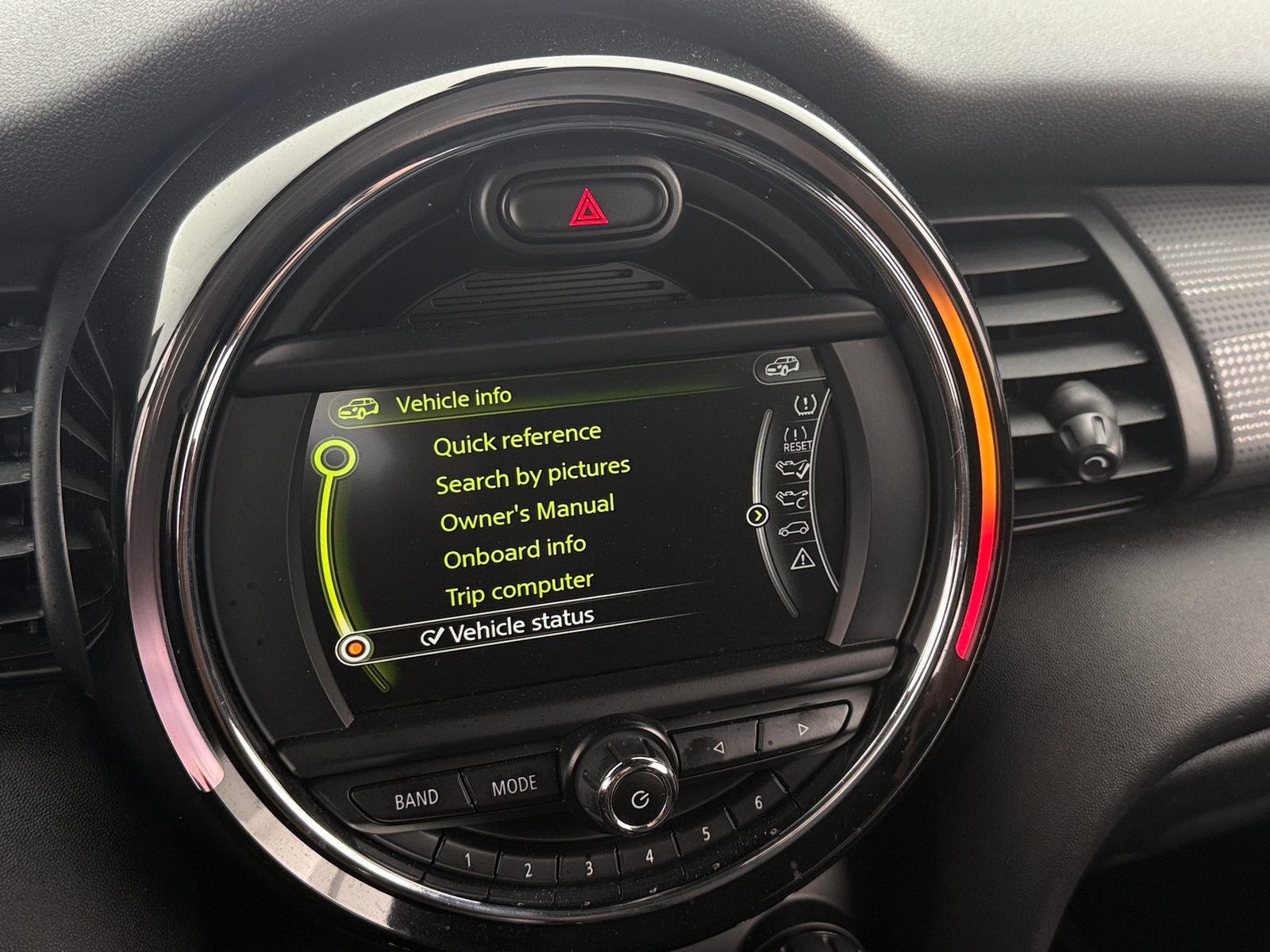 Thumbnail: 2017 MINI Cooper Hardtop - 2