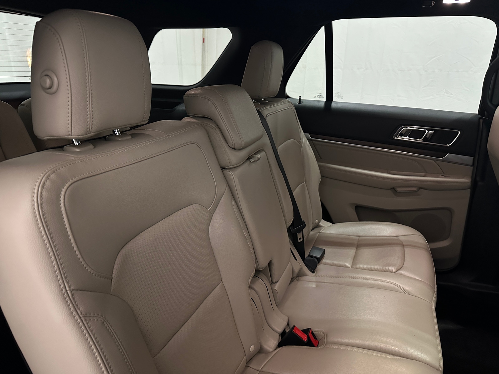 Thumbnail: 2018 Ford Explorer - 5