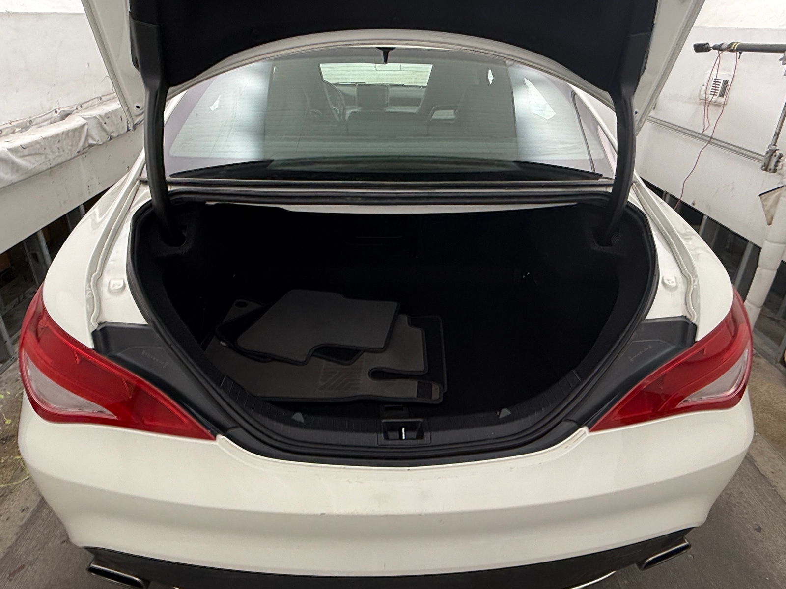 Thumbnail: 2015 Mercedes-Benz CLA - 4