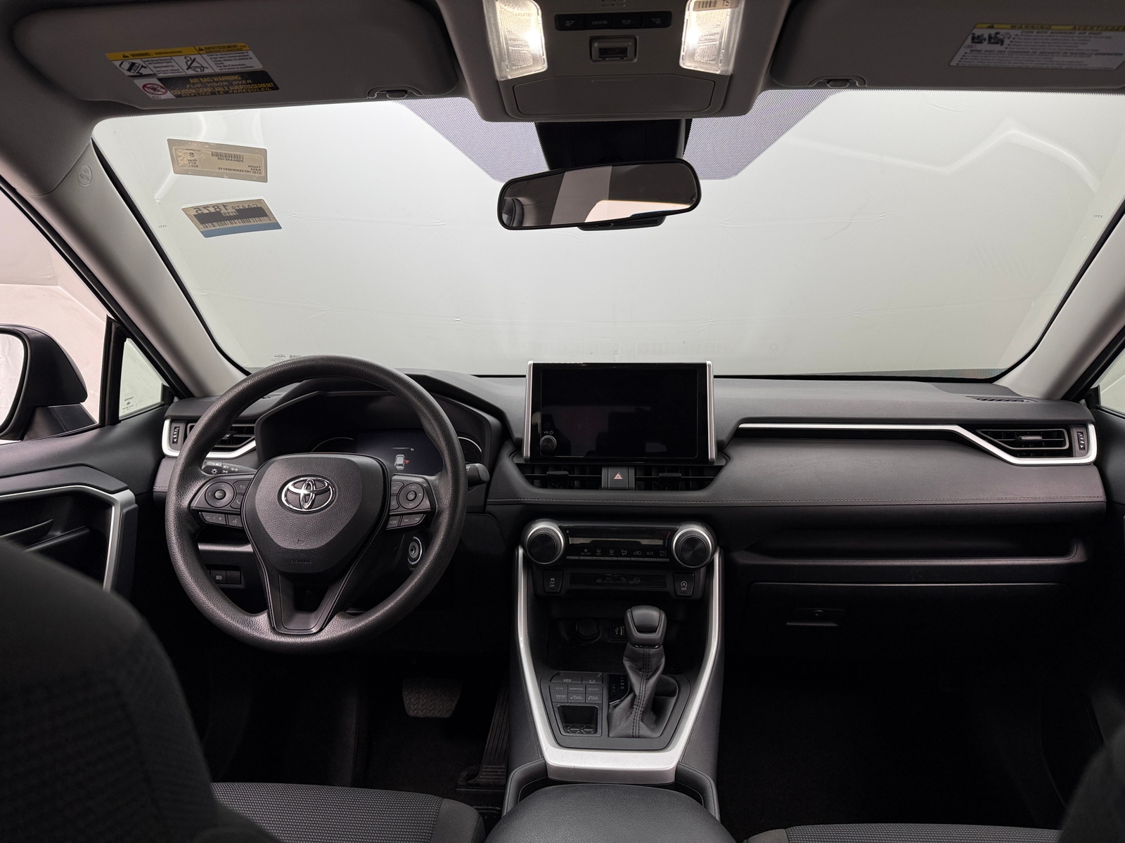 Thumbnail: 2024 Toyota RAV4 - 3